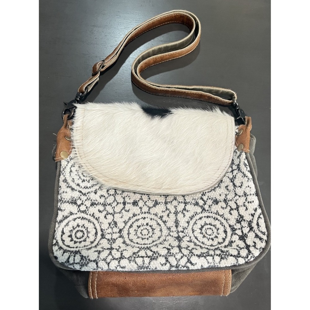 Myra Bag Messenger Crossbody Leather Adjustable Strap Cowhide Flap